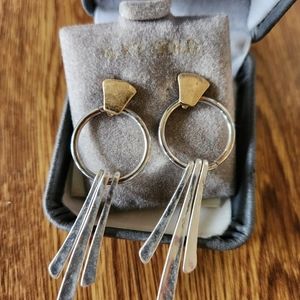 Swinging Hammered Rod Silver Mod Earrings